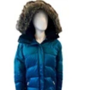 Women's Fur Hooded Insulated Jacket